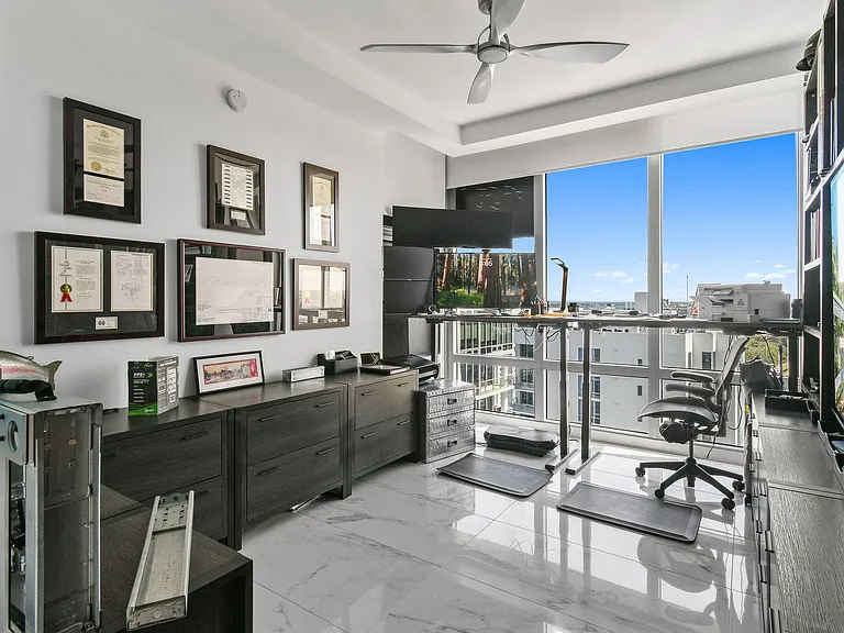 1 Water Club Way #Penthouse 2204 — Photo 28