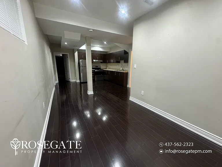3 Lampman Cres #2 — Photo 3
