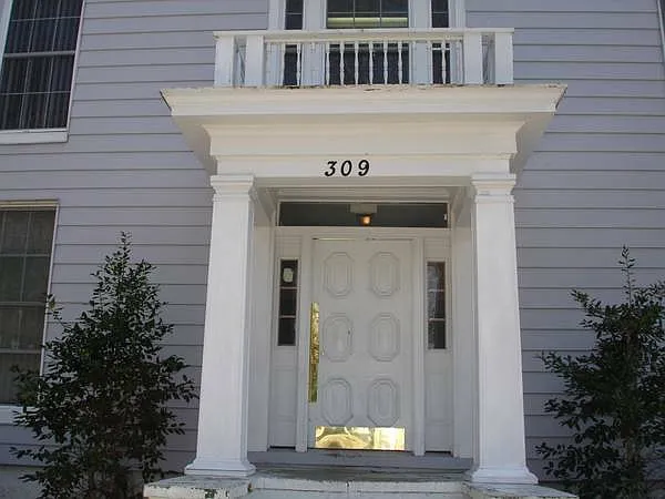 1 bed, $995 — Photo 2