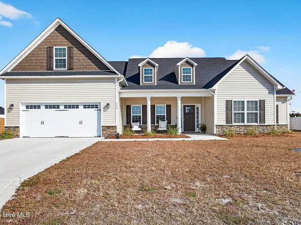 333 Water Wagon Trail, Jacksonville, NC 28546