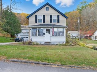 13 Pleasant Street, Proctor, VT 05765