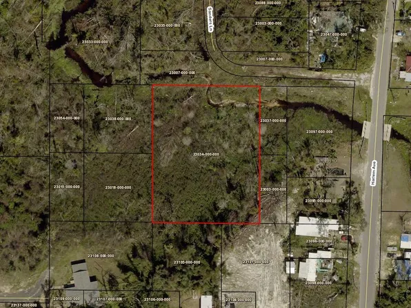 Sanders Ln, Panama City, FL 32401