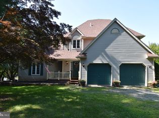 434 Ramblewood Dr, Saylorsburg, PA 18353