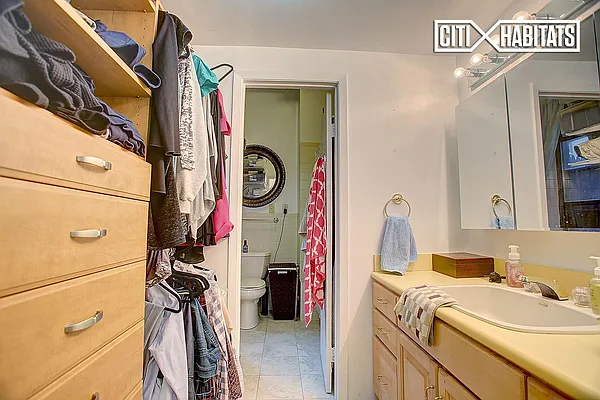 Rented by Citi Habitats | media 10