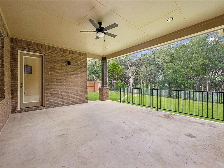 365 Arapaho Dr — Photo 18