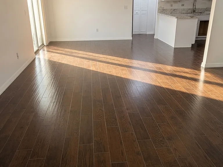 404 Boxwood Cir — Photo 3
