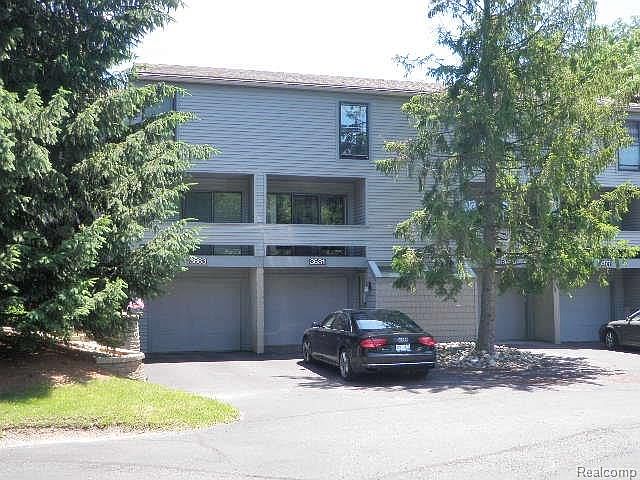 1st image of 3681 E Meadows Ct