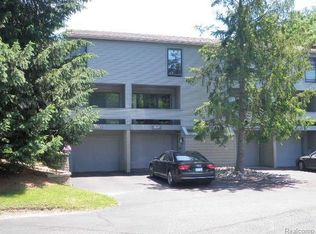 3681 E Meadows Ct, Okemos, MI 48864