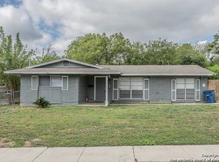 411 Laddie Pl, San Antonio, TX 78201