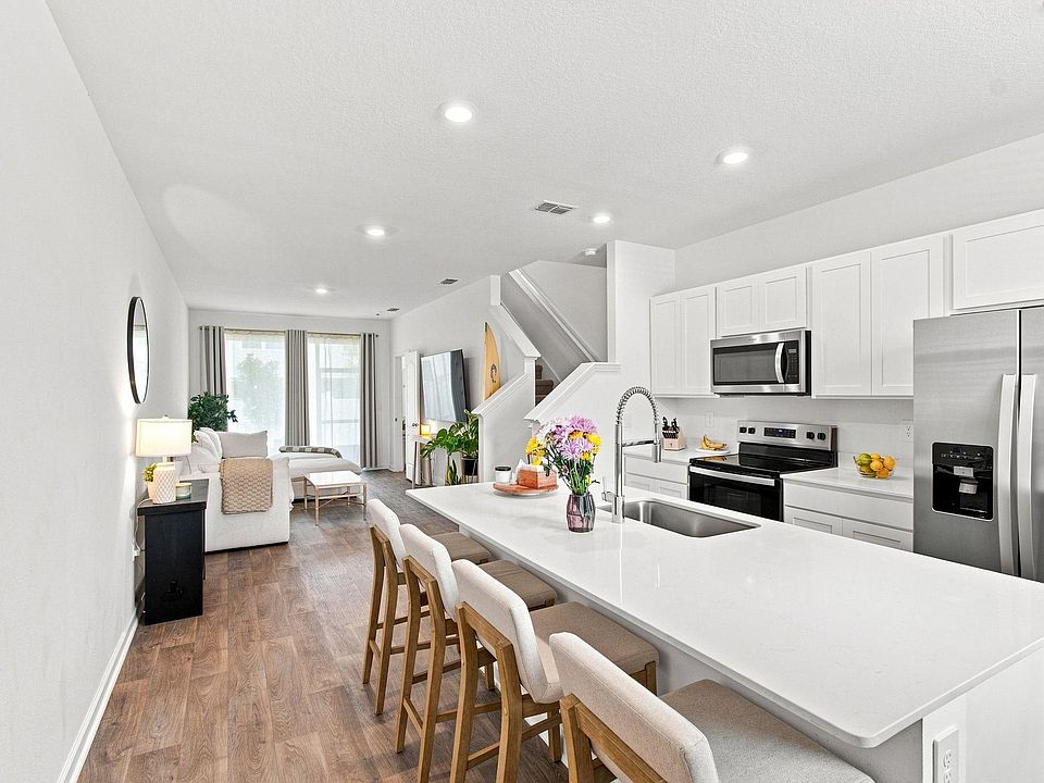 1st image of 40 Wading Ibis Rd