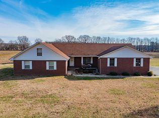 3512 Locust Grove Rd, Murray, KY 42071