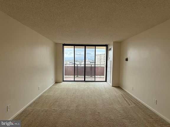 4th image of 5225 Pooks Hill Rd APT 1517N