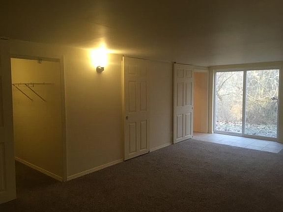 5th image of 9126 W Canal St