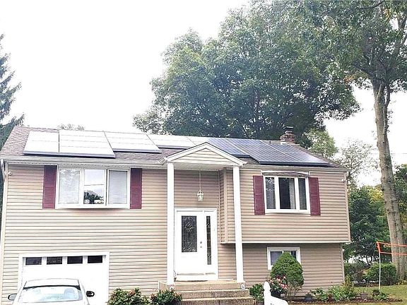 5th image of 34 Goeller Ave