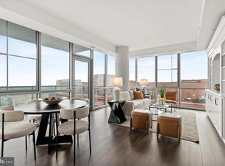 930 Rose Ave Unit 1704, North Bethesda, MD 20852