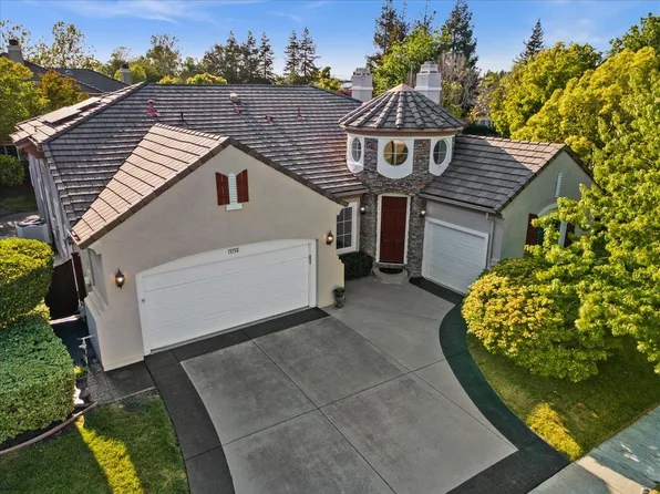 4746 Chestnut Ct, Dublin, CA 94568