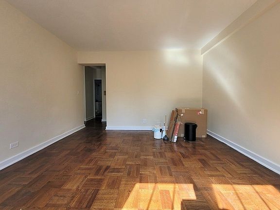 4th image of 50-01 39th Ave #Kk42