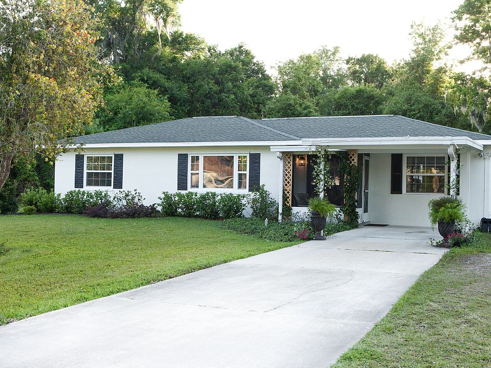1st image of 1632 Lakeside Dr