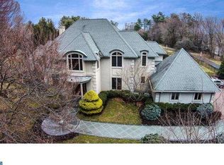 633 Chester Ave, Moorestown, NJ 08057