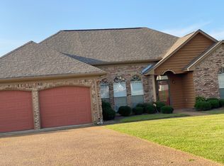 145 Linda Dr, Canton, MS 39046