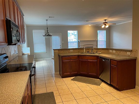 2nd image of 10248 Brenden Dr