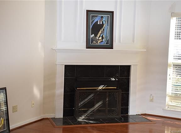 5th image of 7532 Double Springs Ct