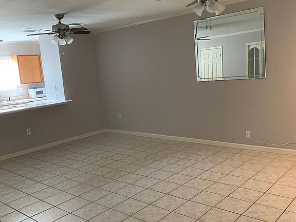 4th image of 4352 Stumberg Ln