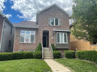 300 Sweetbriar St, Pittsburgh, PA 15211