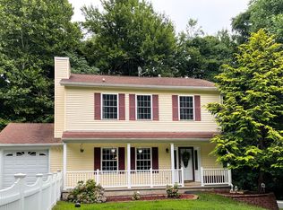 179 Warner Rd, North Haven, CT 06473