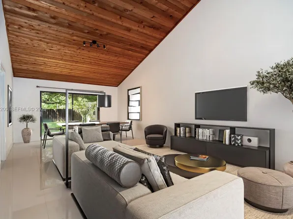 2911 N 33rd Ter, Hollywood, FL 33021