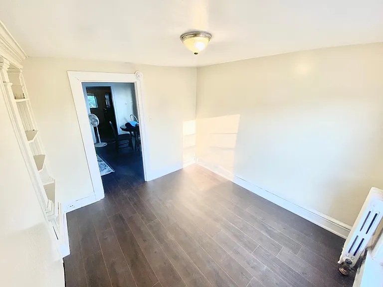 247 S 5th St #3F — Photo 6