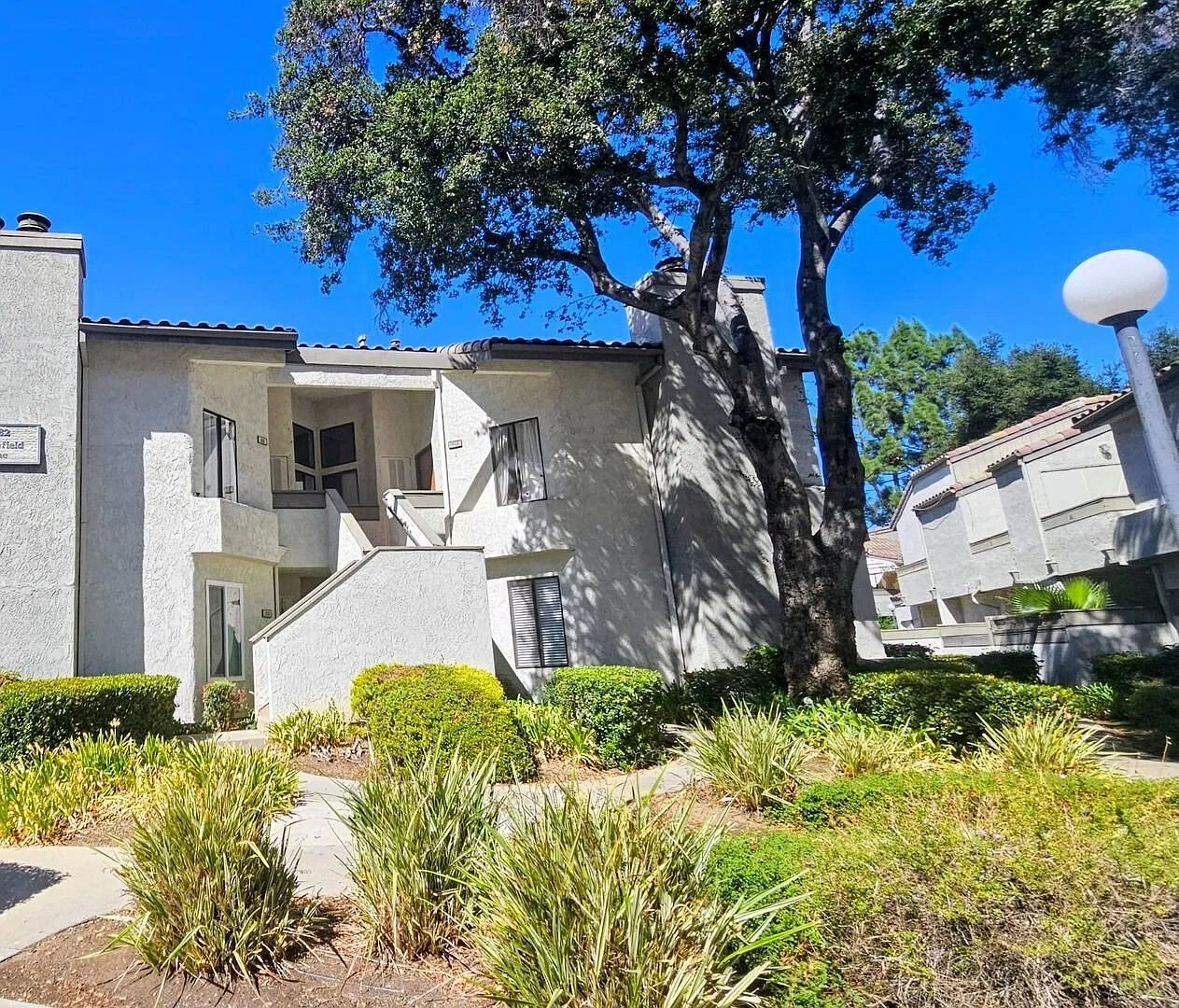 79 Brownfield Ln Pomona 91766 (2 Bed / 2 Bath) — Photo 1