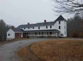 3 Warren Rd #B, North Oxford, MA 01537