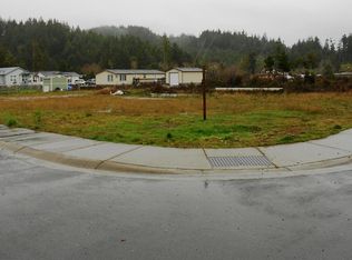 1000 Raechel Rd, Lakeside, OR 97449