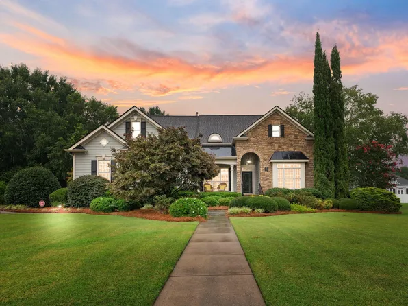 106 Windsor Dr, Dunn, NC 28334