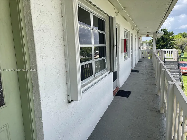 130 NE 202nd Ter #S31 — Photo 3