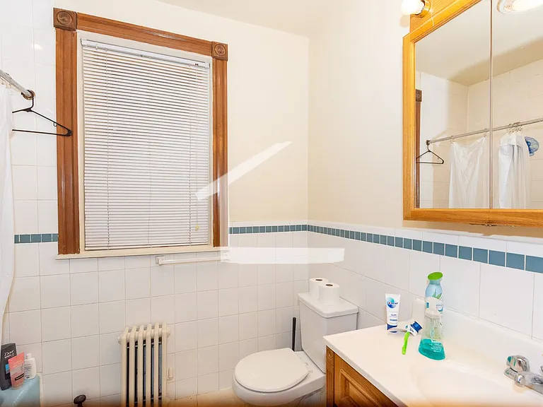 21B Gibbs St #2 — Photo 5