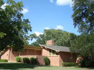 904 Southland Ave, Marlin, TX 76661