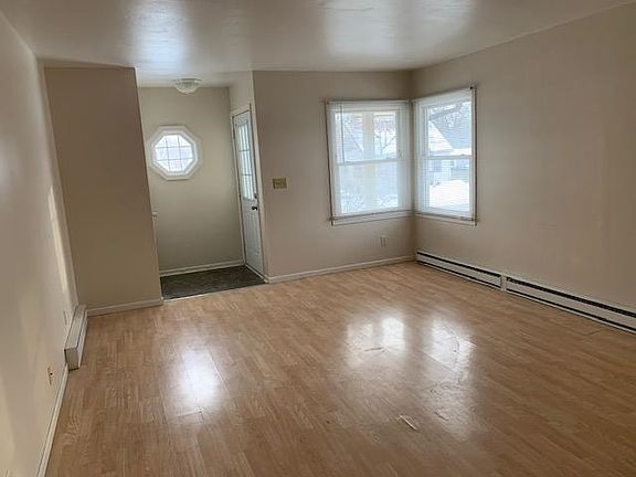 4th image of 3814-16 15th Ave