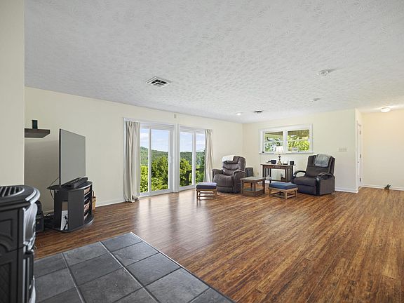 2nd image of 343 Blue Sky Ln