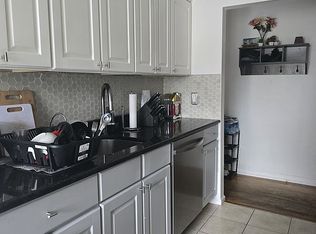 2453 Union Blvd APT 32A, Islip, NY 11751