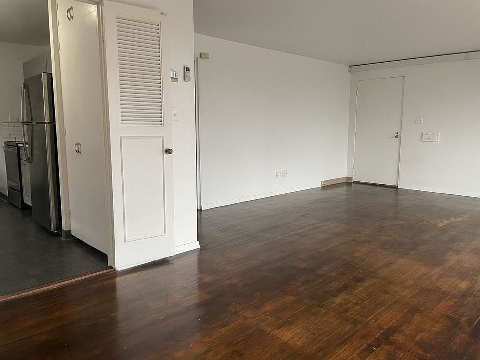 249255 Broadway Plz 246, WA 98402 Zillow