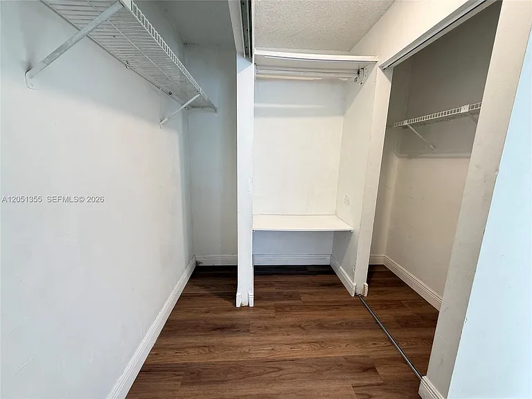 21393 NE 8th Ct #3 — Photo 13