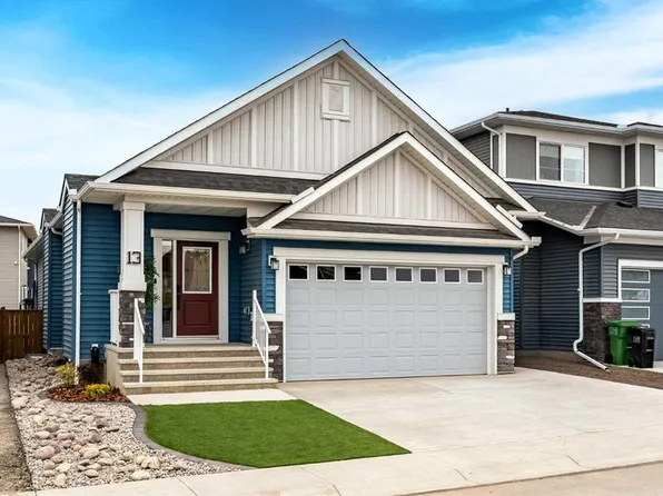 13 N Bayview Mews SW, Airdrie, AB T4B 3N6