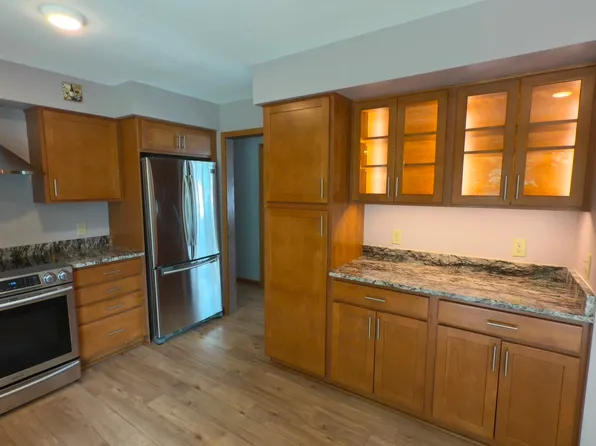2413 Stuart Ct, Madison, WI 53704