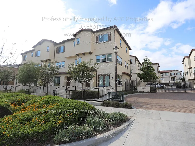 3320 W Mirano Dr — Photo 25
