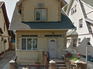 936 E 12th St, Brooklyn, NY 11230