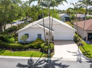 100 Caribe Ct, Greenacres, FL 33413