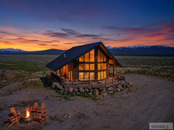3811 Southshore Dr, Island Park, ID 83429