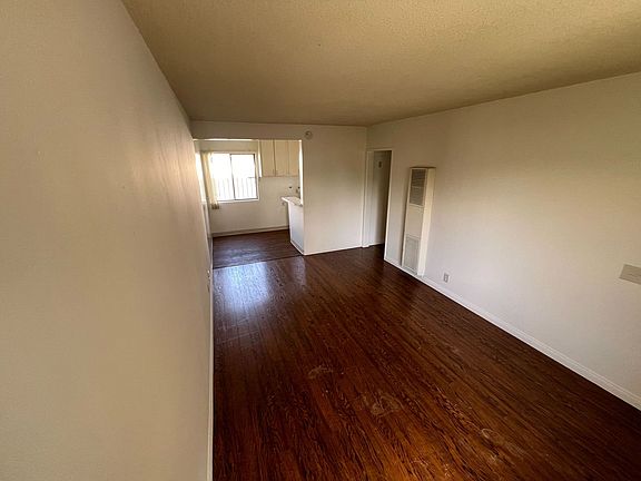 3rd image of 3065 Sastre Ave #A